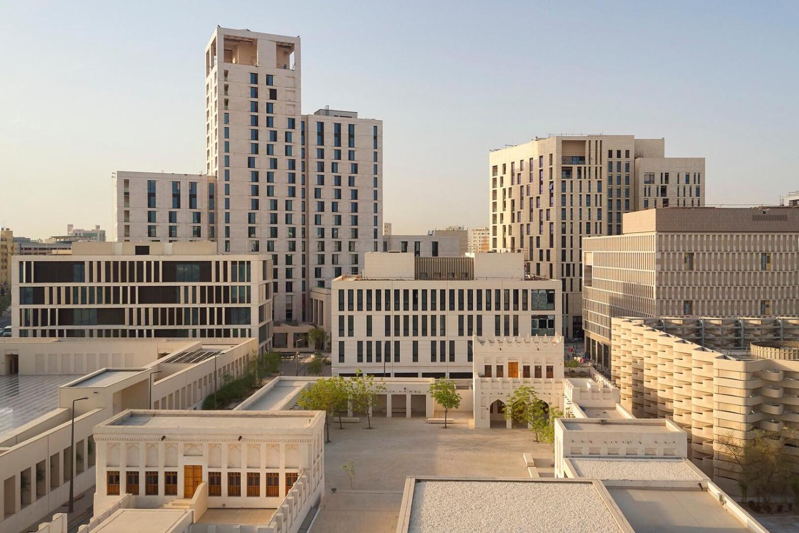 Cayam Hotel Doha Exteriör bild